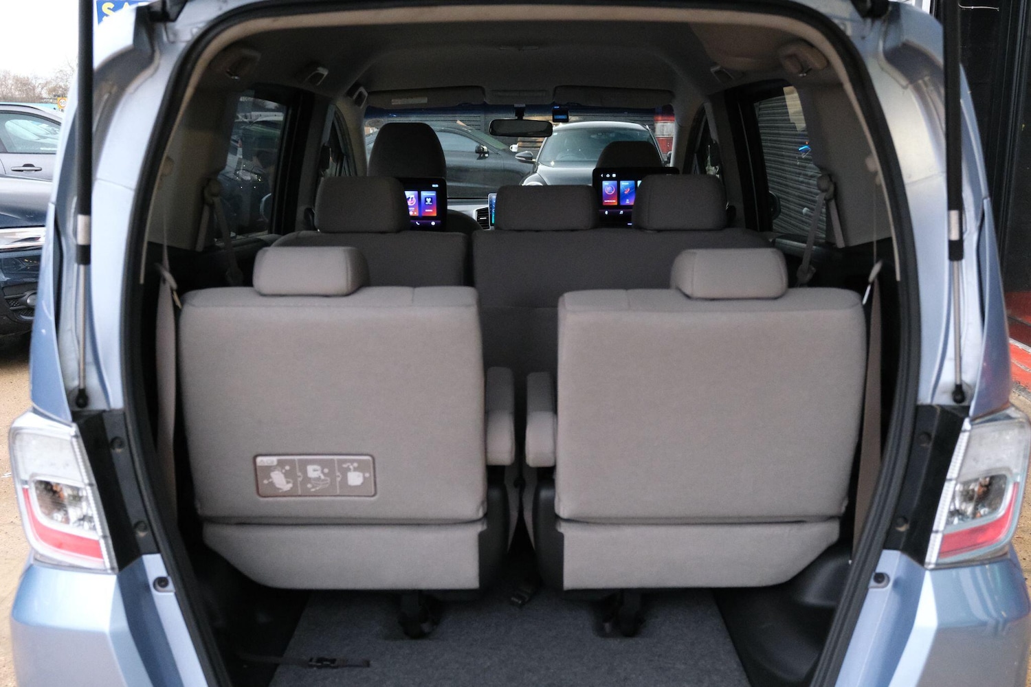 Used Honda Freed for sale - 76913482: Photo 23