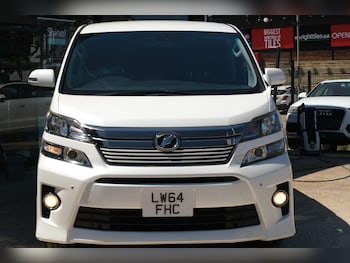 Used Toyota Vellfire 2014 for sale - 79092877: Photo