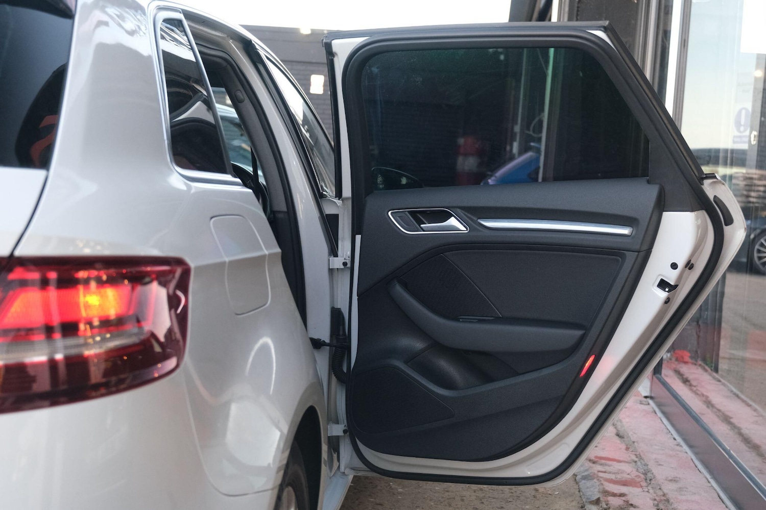 Used Audi A3 for sale - 76935836: Photo 65