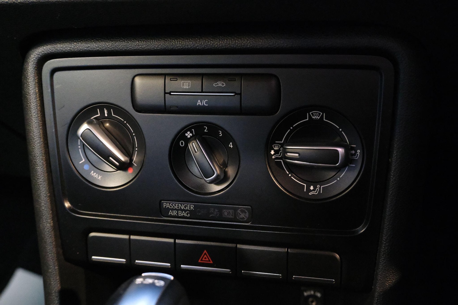 Used Volkswagen Beetle 2025 for sale - 77074266: Photo 22