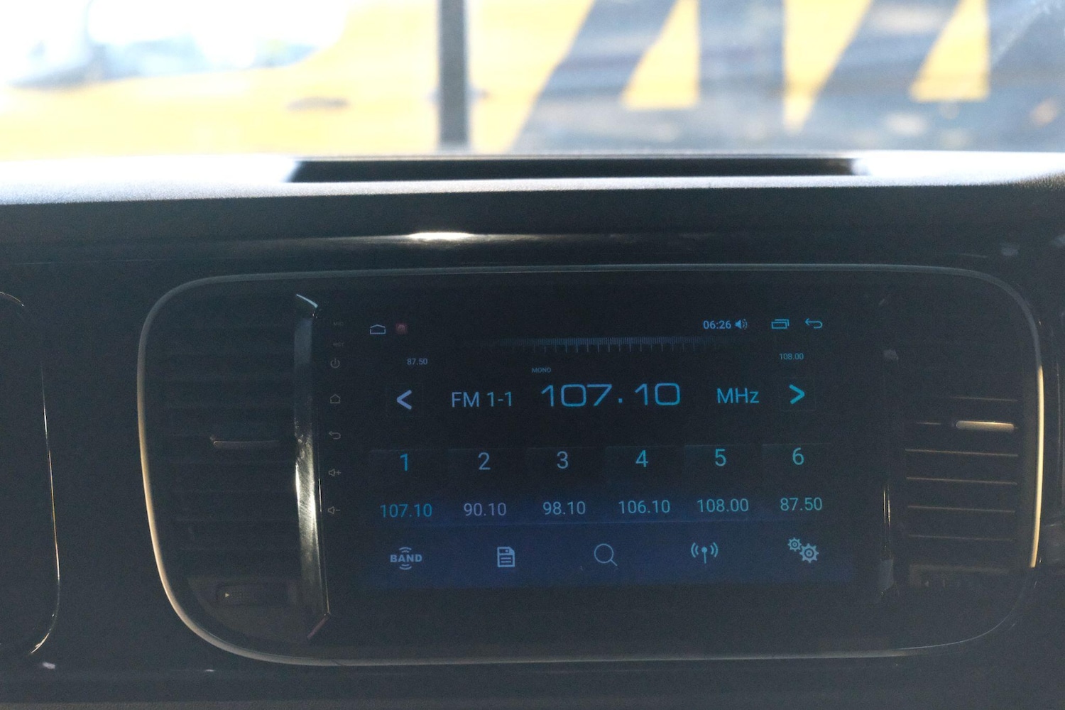 Used Volkswagen Beetle 2025 for sale - 77074266: Photo 32