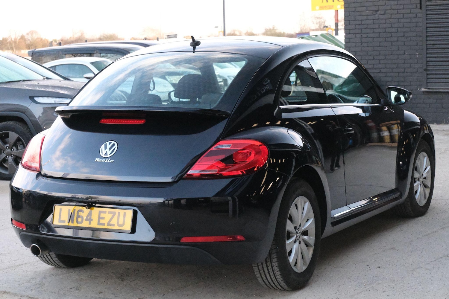 Used Volkswagen Beetle 2025 for sale - 77074266: Photo 6