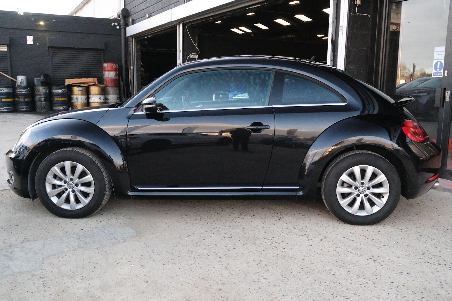 Used Volkswagen Beetle 2025 for sale - 77074266: Photo 8