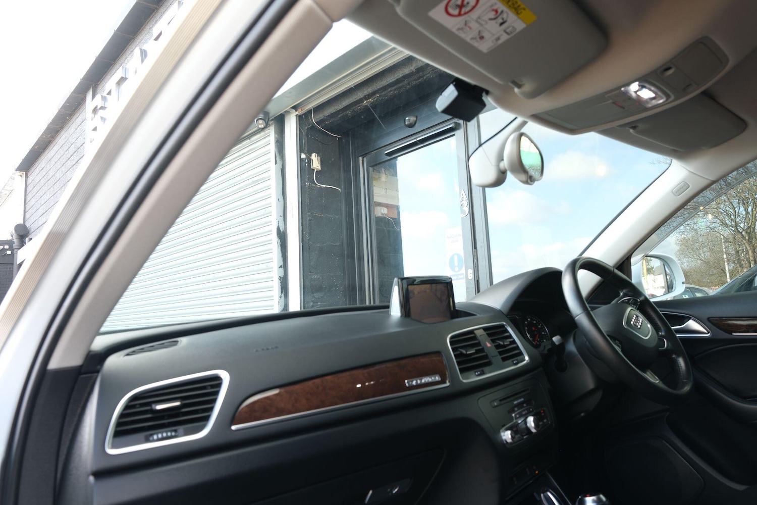 Used Audi Q3 for sale - 77883160: Photo 11