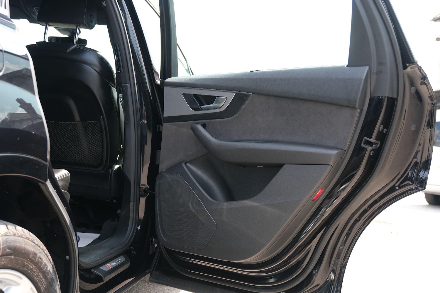 Used Audi Q7 2025 for sale - 76993687: Photo 43