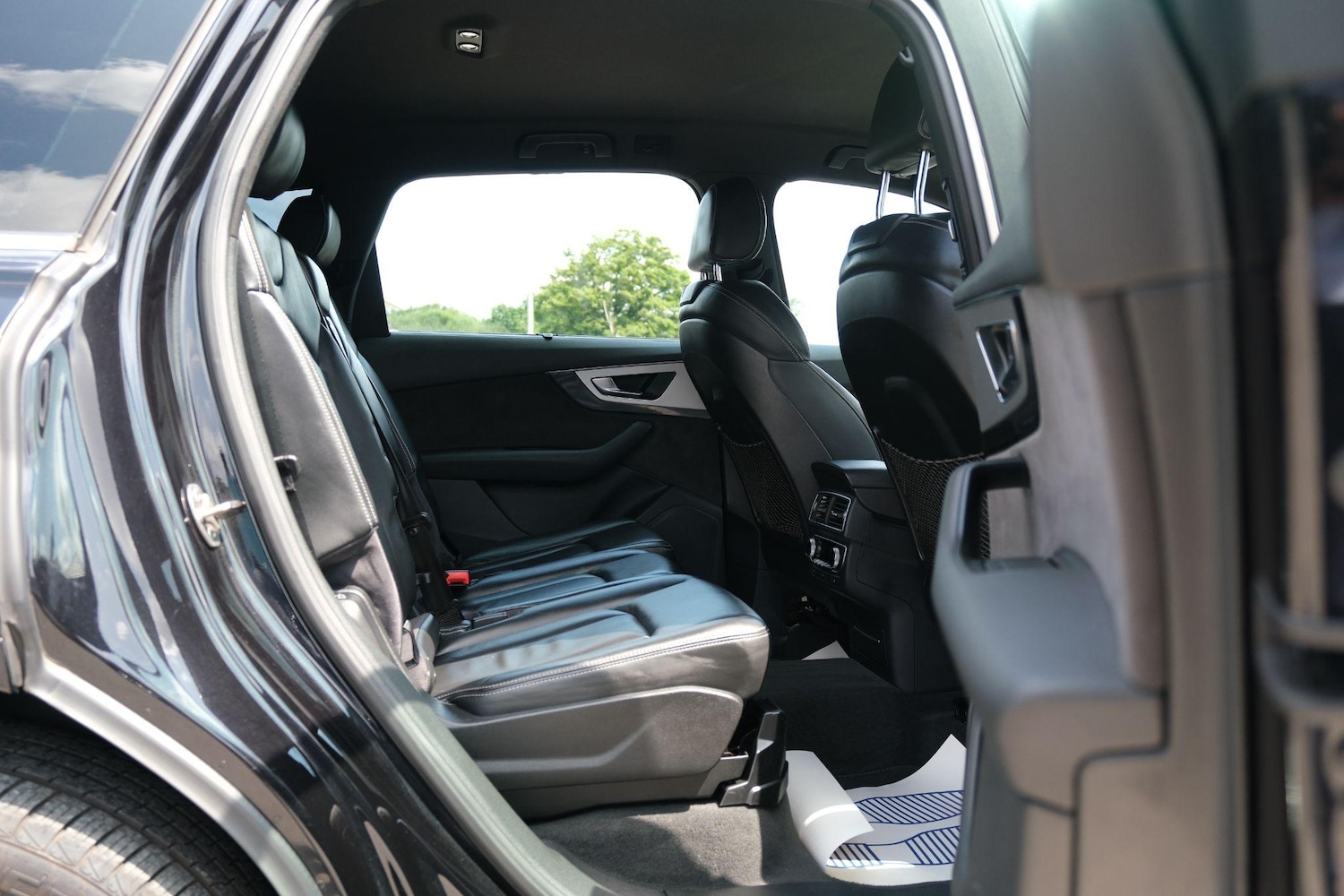 Used Audi Q7 2025 for sale - 76993687: Photo 45