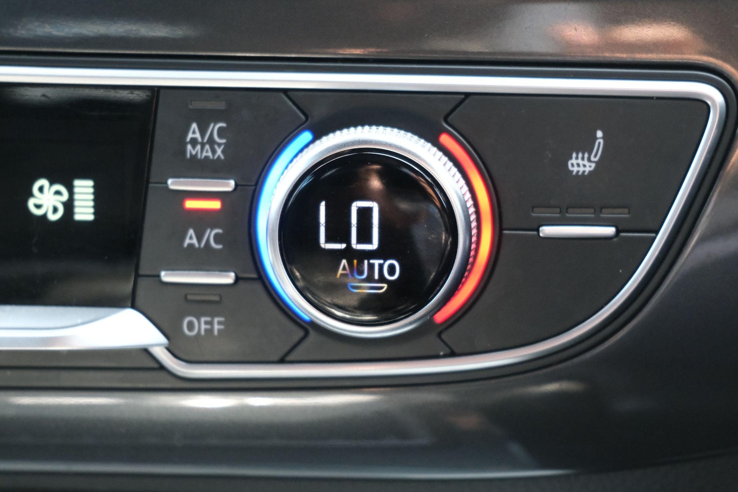 Used Audi Q7 2025 for sale - 76993687: Photo 49