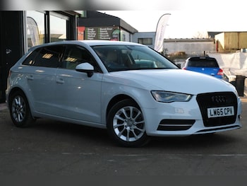 Used Audi A3 2016 for sale - 76942474: Photo