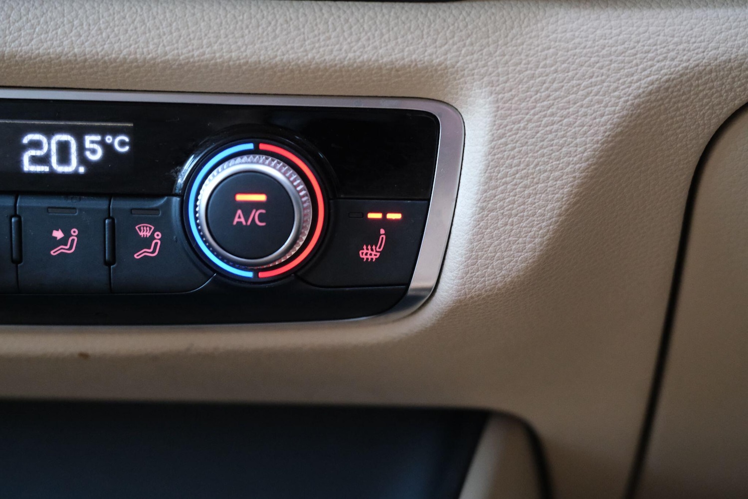 Used Audi A3 for sale - 76942474: Photo 40