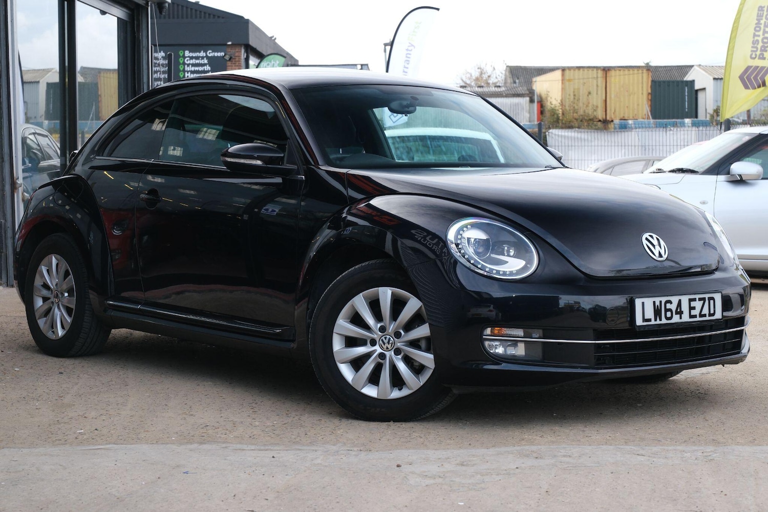 Used Volkswagen Beetle for sale - 76537683: Photo 1