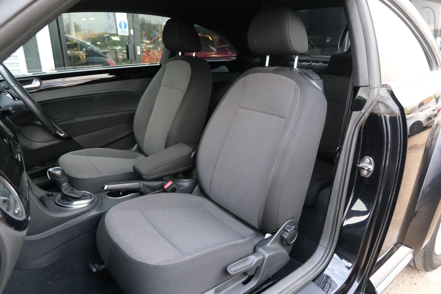 Used Volkswagen Beetle for sale - 76537683: Photo 42