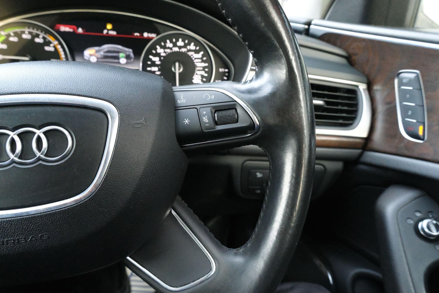Used Audi A6 Saloon 2025 for sale - 76020413: Photo 27