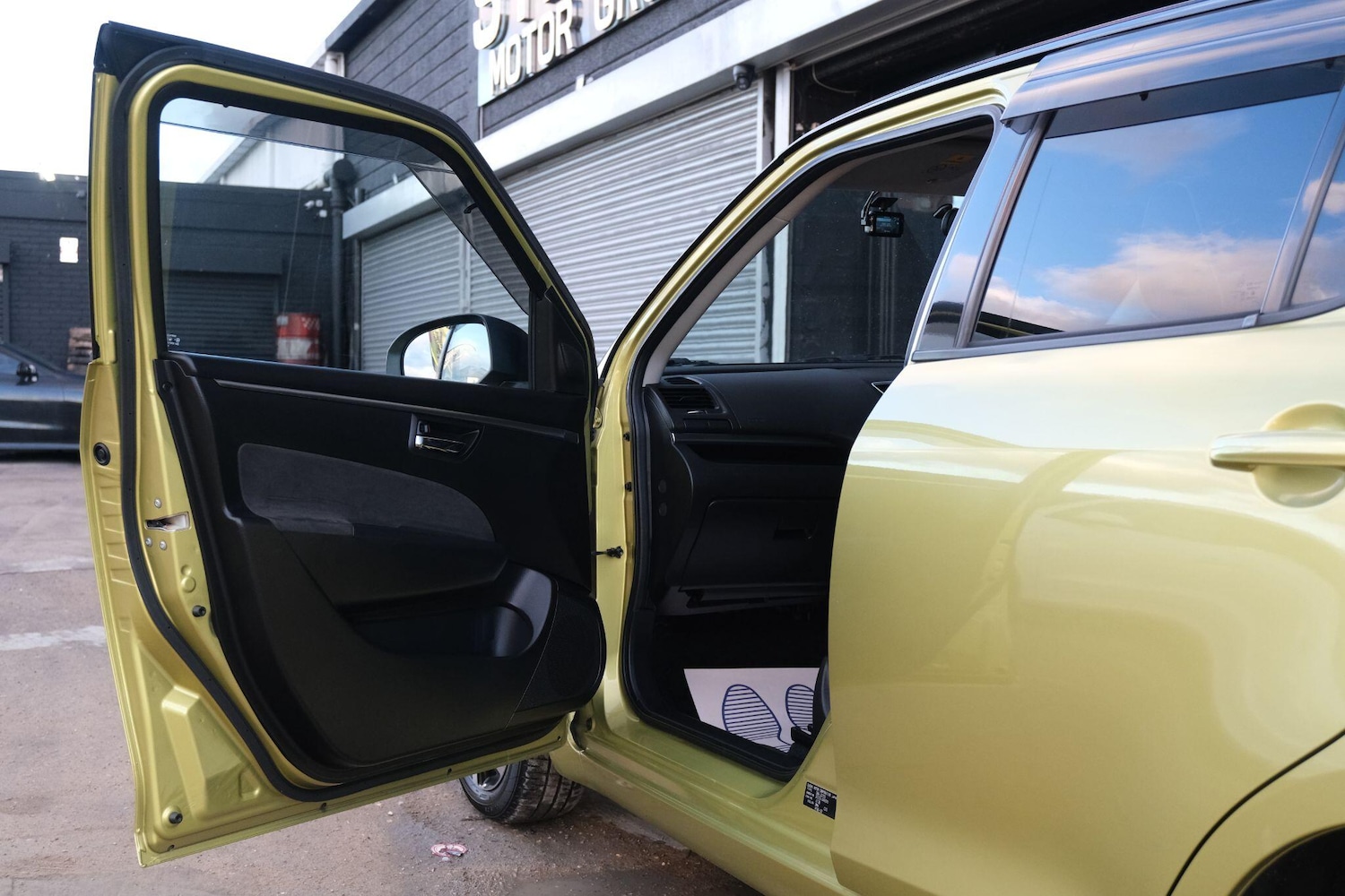 Used Suzuki Swift 2025 for sale - 76771770: Photo 40