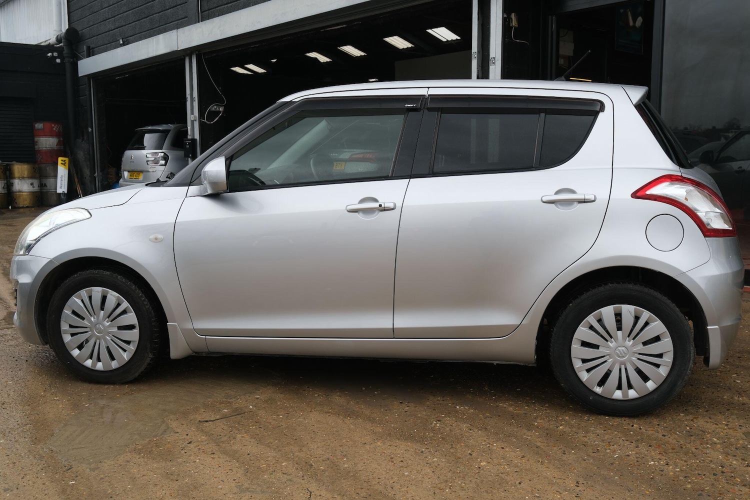 Used Suzuki Swift 2025 for sale - 77280004: Photo 8