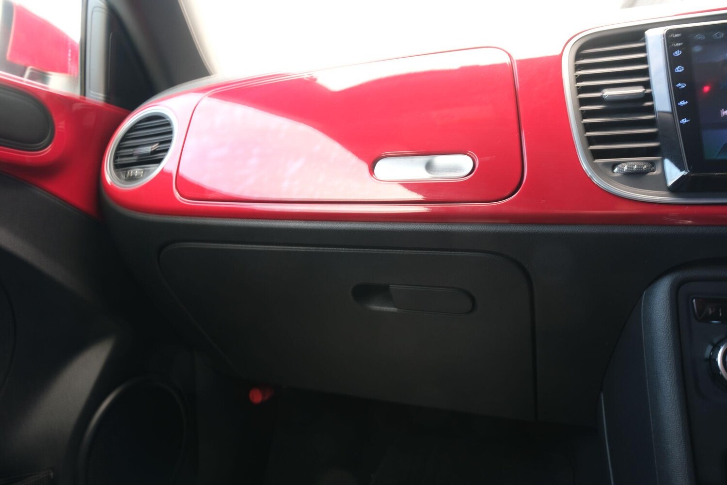 Used Volkswagen Beetle 2026 for sale - 78072903: Photo 34