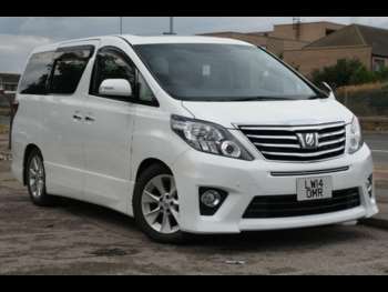 2025 (14) - Top Tier – High-Spec, Dual Sunroof 5-Door