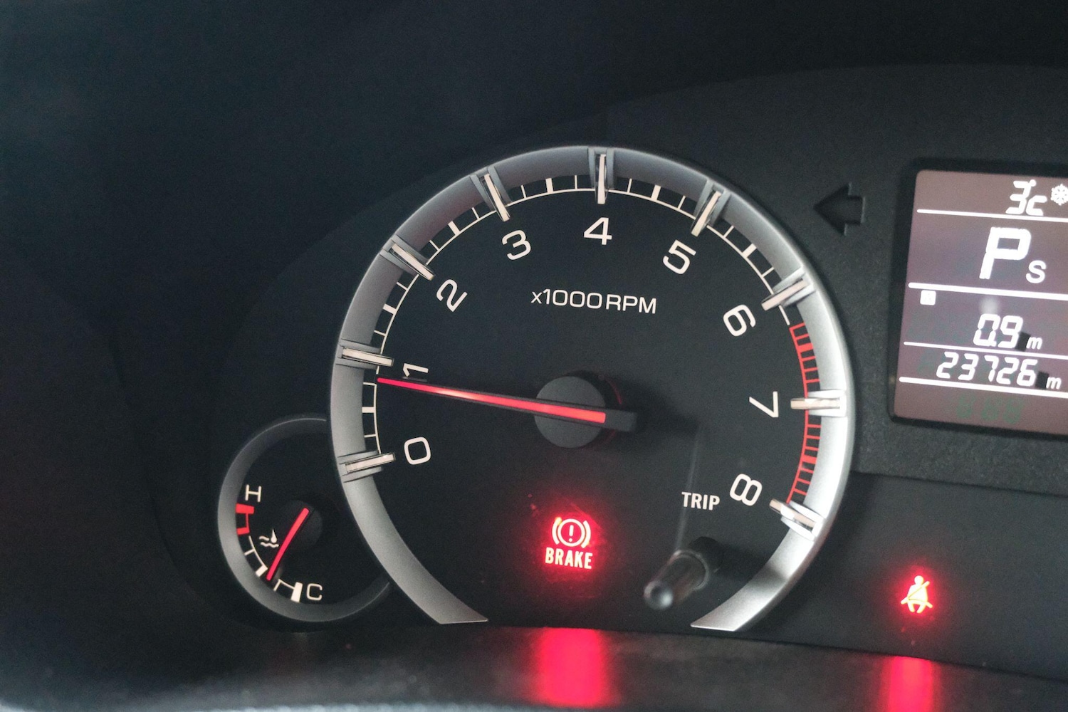 Used Suzuki Swift 2025 for sale - 77120321: Photo 41