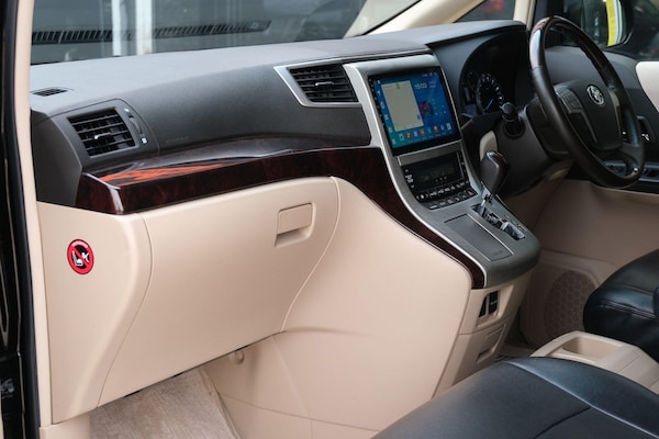 Used Toyota Vellfire 2025 for sale - 76021153: Photo 15