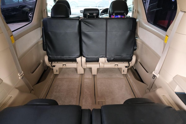 Used Toyota Vellfire 2025 for sale - 76021153: Photo 21