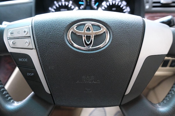 Used Toyota Vellfire 2025 for sale - 76021153: Photo 42