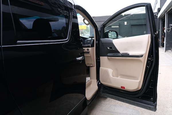 Used Toyota Vellfire 2025 for sale - 76021153: Photo 49