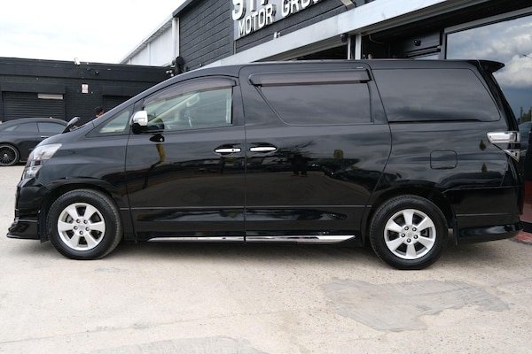 Used Toyota Vellfire 2025 for sale - 76021153: Photo 5