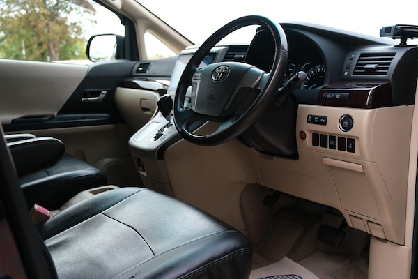 Used Toyota Vellfire 2025 for sale - 76021153: Photo 80