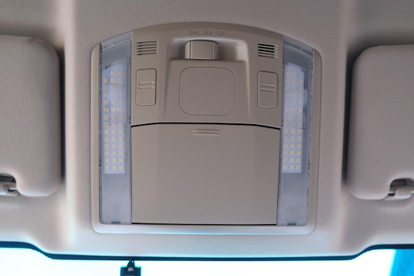 Used Toyota Vellfire 2025 for sale - 76021153: Photo 87