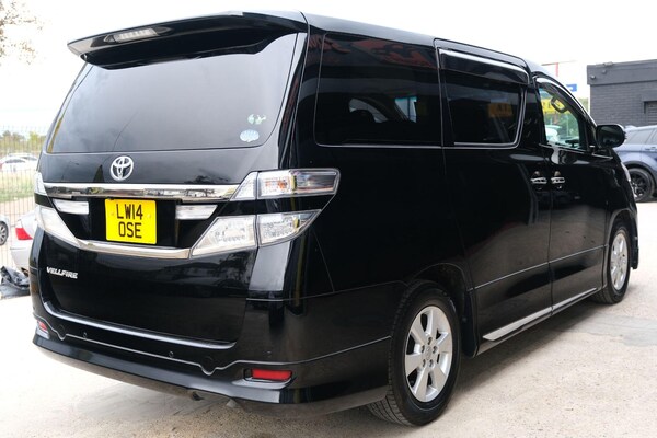 Used Toyota Vellfire 2025 for sale - 76021153: Photo 9