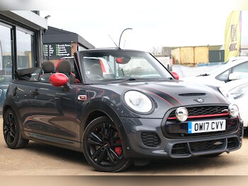 Used MINI Convertible 2017 for sale - 77753134: Photo
