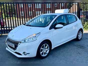 Used Peugeot 208 2013 for sale - 79158154: Photo