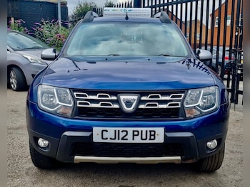 Used Dacia Duster 2017 for sale - 79464159: Photo