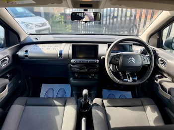 Used Citroen C4 Cactus 2015 for sale - 79140839: Photo