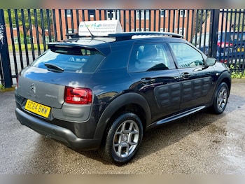 Used Citroen C4 Cactus 2015 for sale - 79140839: Photo