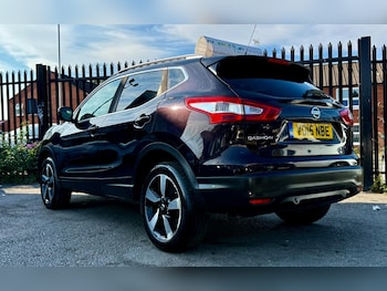 Used Nissan Qashqai 2015 for sale - 79236408: Photo