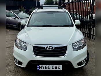 Used Hyundai Santa Fe 2010 for sale - 79441471: Photo