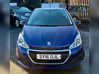 Used Peugeot 208 2016 for sale - 79793861: Photo