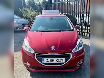 Used Peugeot 208 2015 for sale - 79224249: Photo