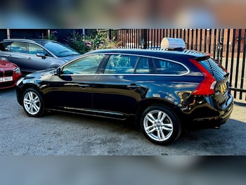 Used Volvo V60 2012 for sale - 79374214: Photo
