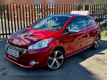 Used Peugeot 208 2014 for sale - 79374363: Photo