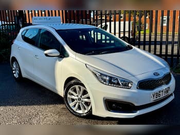 Used Kia Ceed 2017 for sale - 79793930: Photo