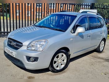 Used Kia Carens 2009 for sale - 79609810: Photo