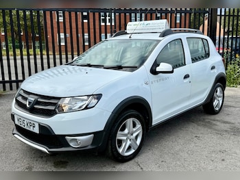 Used Dacia Sandero Stepway 2015 for sale - 79140838: Photo