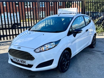 Used Ford Fiesta 2014 for sale - 79225057: Photo
