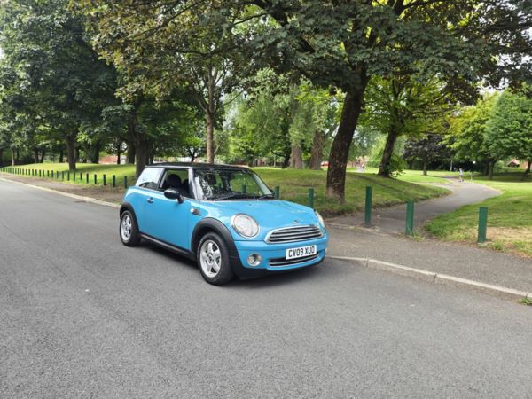 Cheap MINI Hatch 2009 (09) - 1.6 Cooper 3dr for sale in Abbey Hey, Greater Manchester