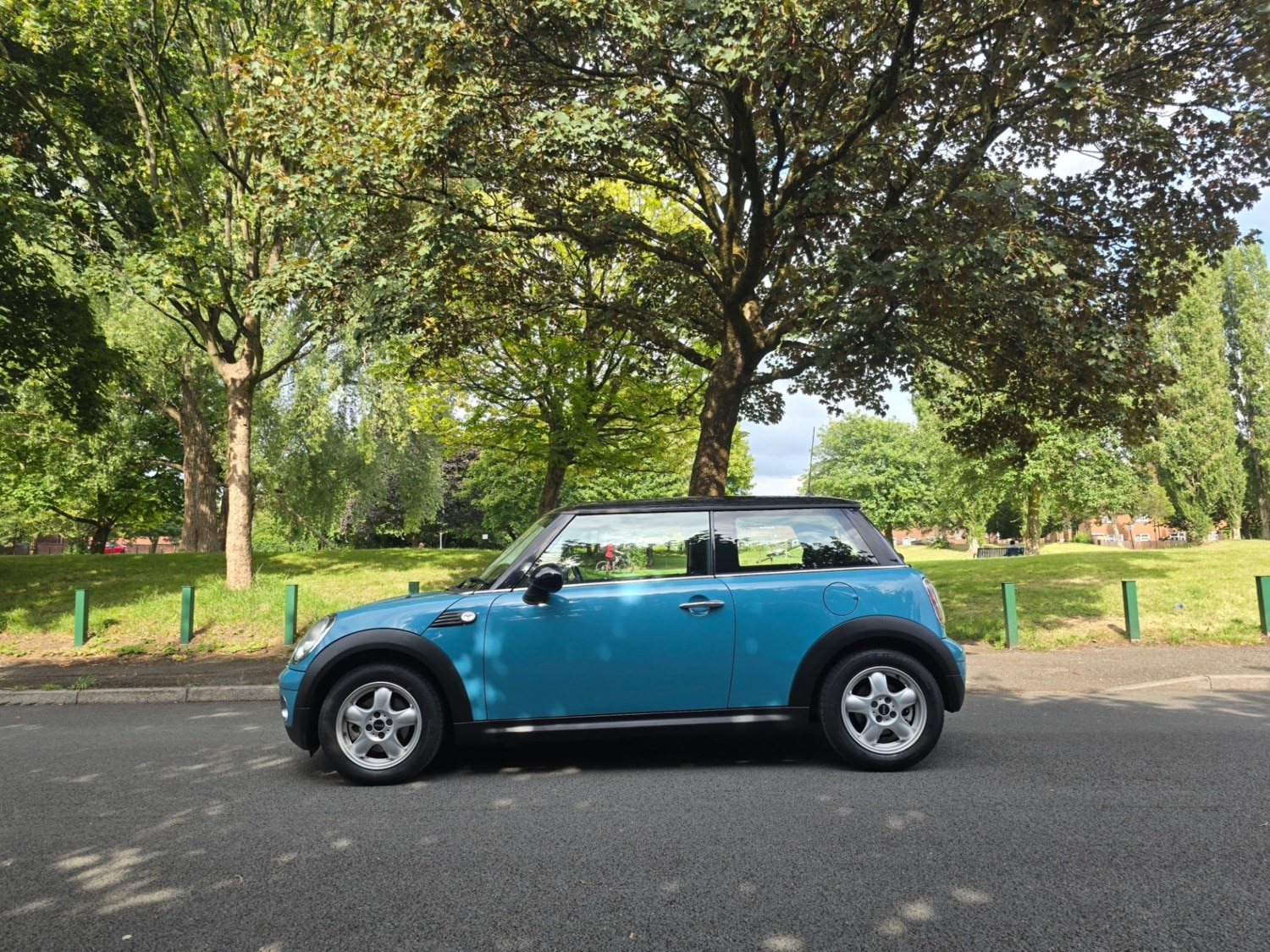 MINI Hatch 2009 (09) - 1.6 Cooper 3dr - Image 2