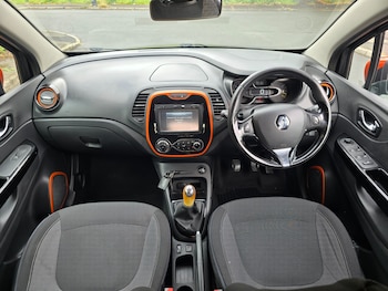 Used Renault Captur 2015 for sale - 75303375: Photo