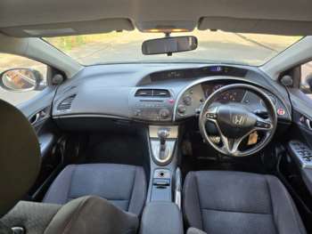Used Honda Civic 2011 for sale - 74576530: Photo