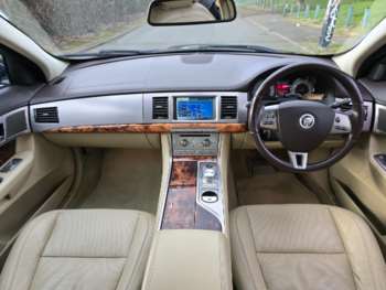 Used Jaguar XF 2010 for sale - 73889986: Photo