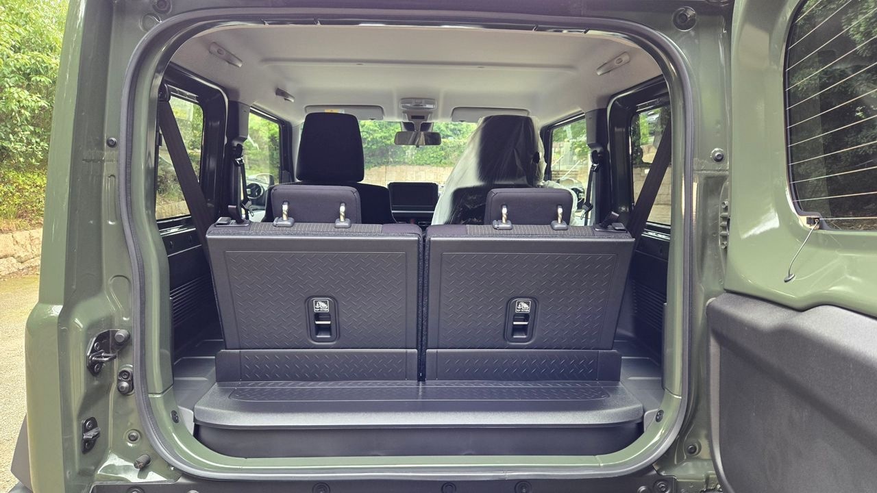 Used Suzuki Jimny 2024 for sale - 76342928: Photo 9